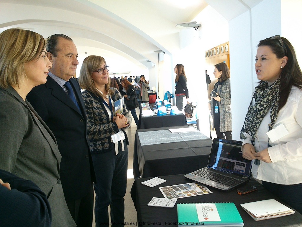 El Diputado de Turismo, Joaquin Aldabalejo, Alcaldesa de Alicante, Sonia Castedo y el Presidente Fundación Puerto de Alicante, Joaquín Ripoll se mostraban encantados con el proyecto INFOFESTA